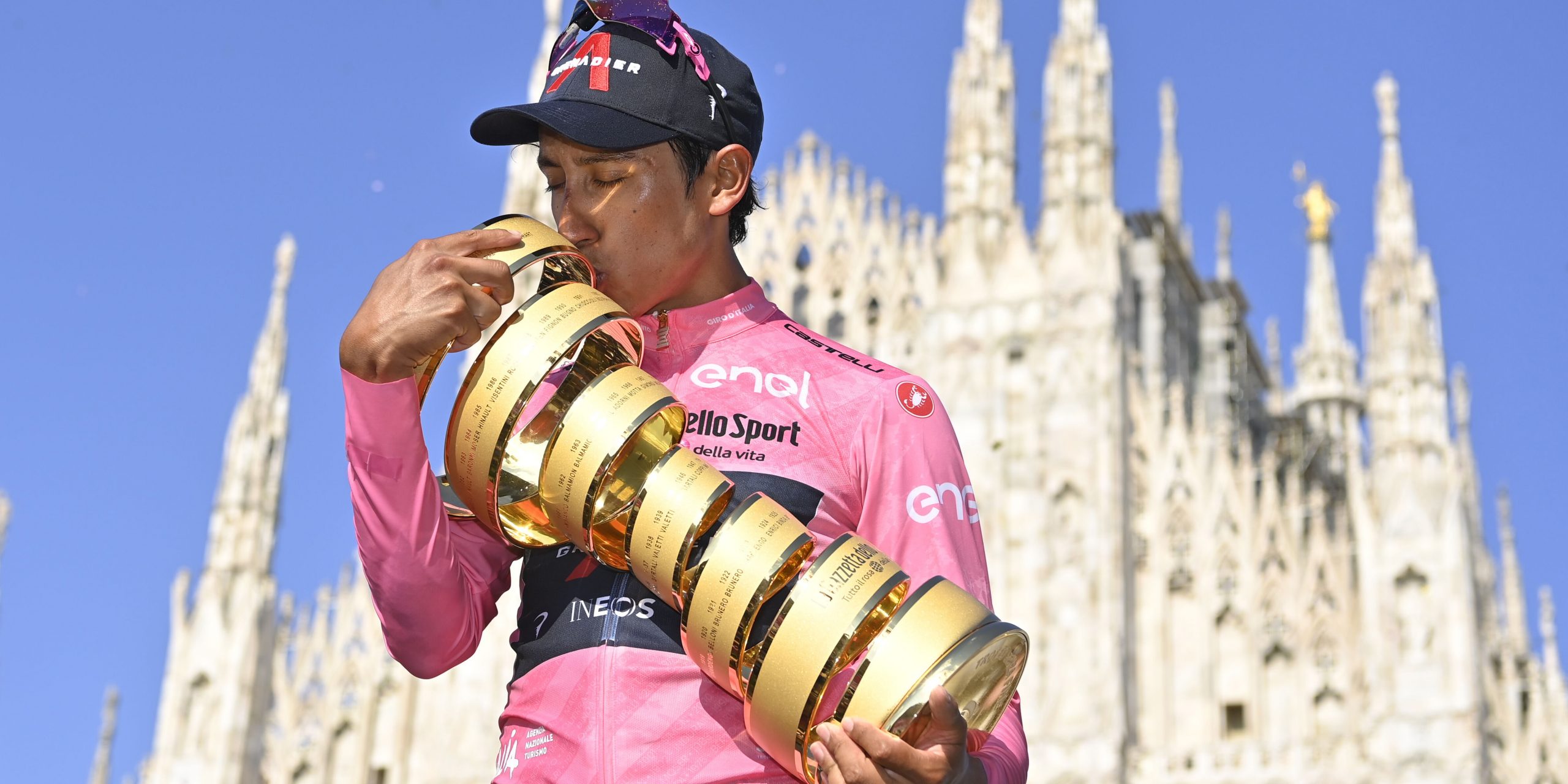 Caña Edad adulta Alacena Egan Bernal triunfa en el Giro de Italia 2021. Filippo Ganna vence la  última Etapa.